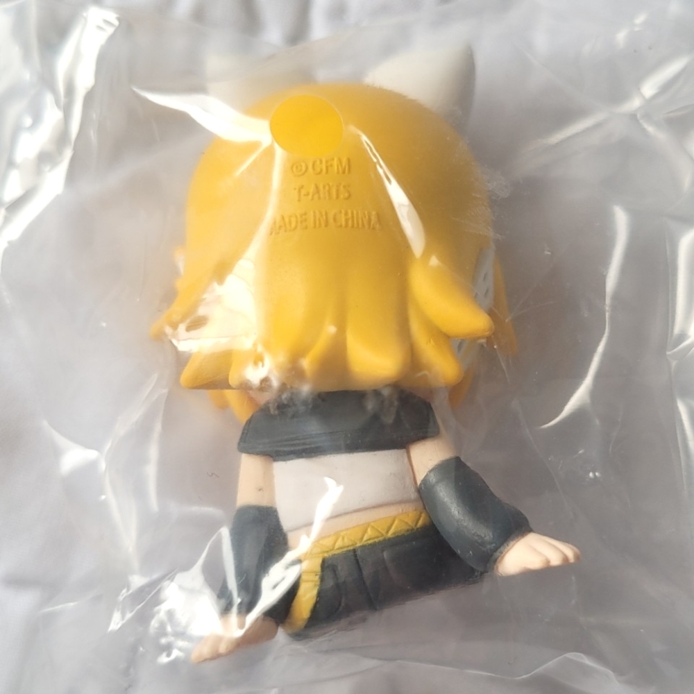 2/$20 π Hatsune Miku: Twinchees Lil' Sleepers Kagamine Rin Figure - Picture 2 of 6